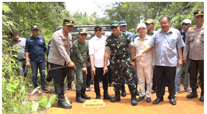 Bupati Satono Tinjau Lokasi PLBN Tanjung Datok Temajuk