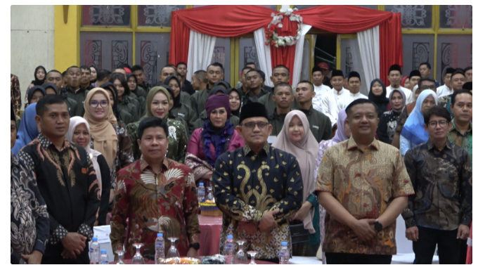 Bupati Satono Apresiasi Paskibra Sambas dan Ajak Seluruh Elemen Masyarakat Bersatu Dalam Mengisi Kemerdekaan