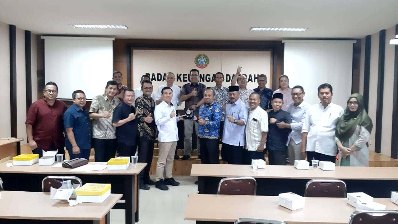 Evaluasi Realisasi Kegiatan Secara Berkala