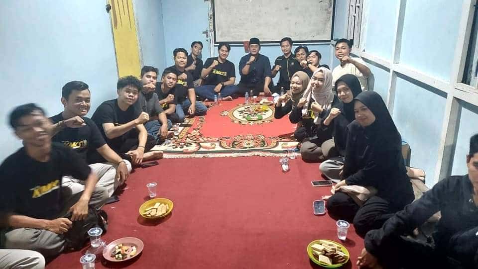 KMKS Gelar Diskusi Peran Mahasiswa di Era Society 5.0 bersama Wakil Bupati Sambas