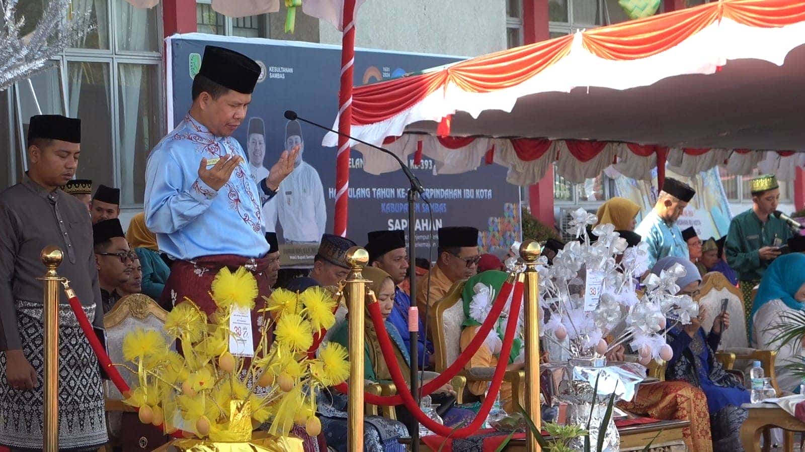 Maknai Peringatan Hari Jadi Kota Sambas Dengan SAPRAHAN