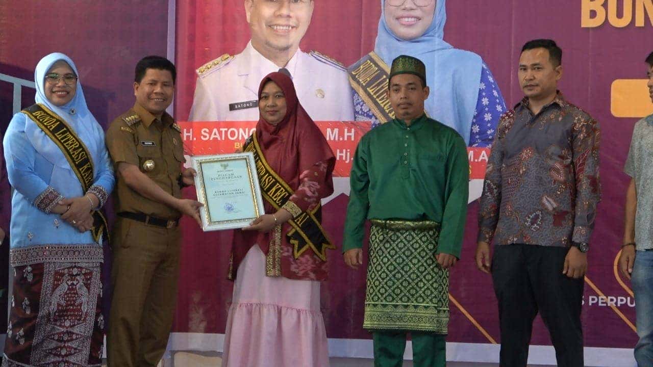 Bupati Satono Dukung Bunda Literasi di Kabupaten Sambas guna Peningkatan Minat Baca Masyarakat