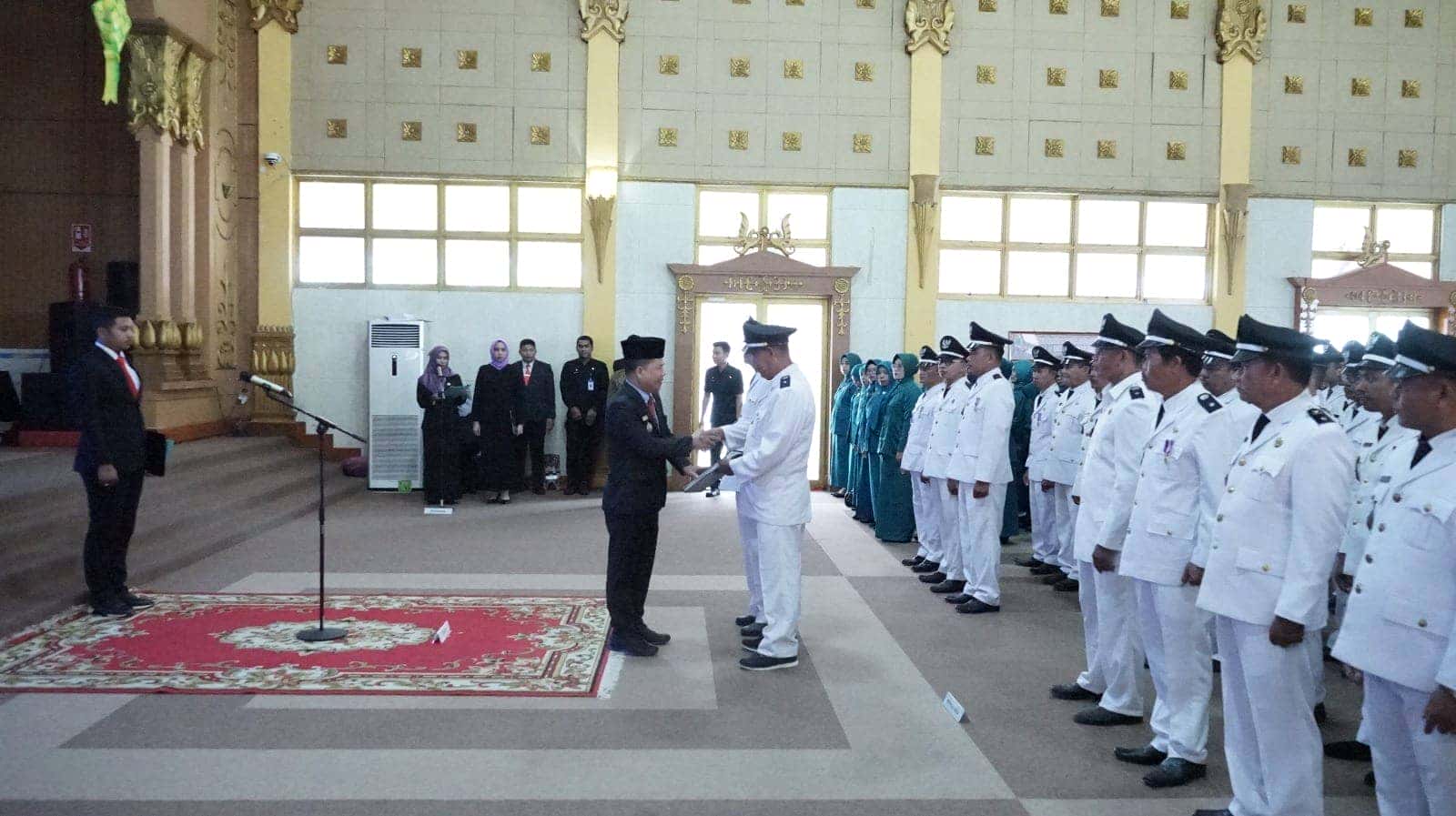 PENGUKUHAN 173 KADES DALAM MASA JABATAN 8 TAHUN