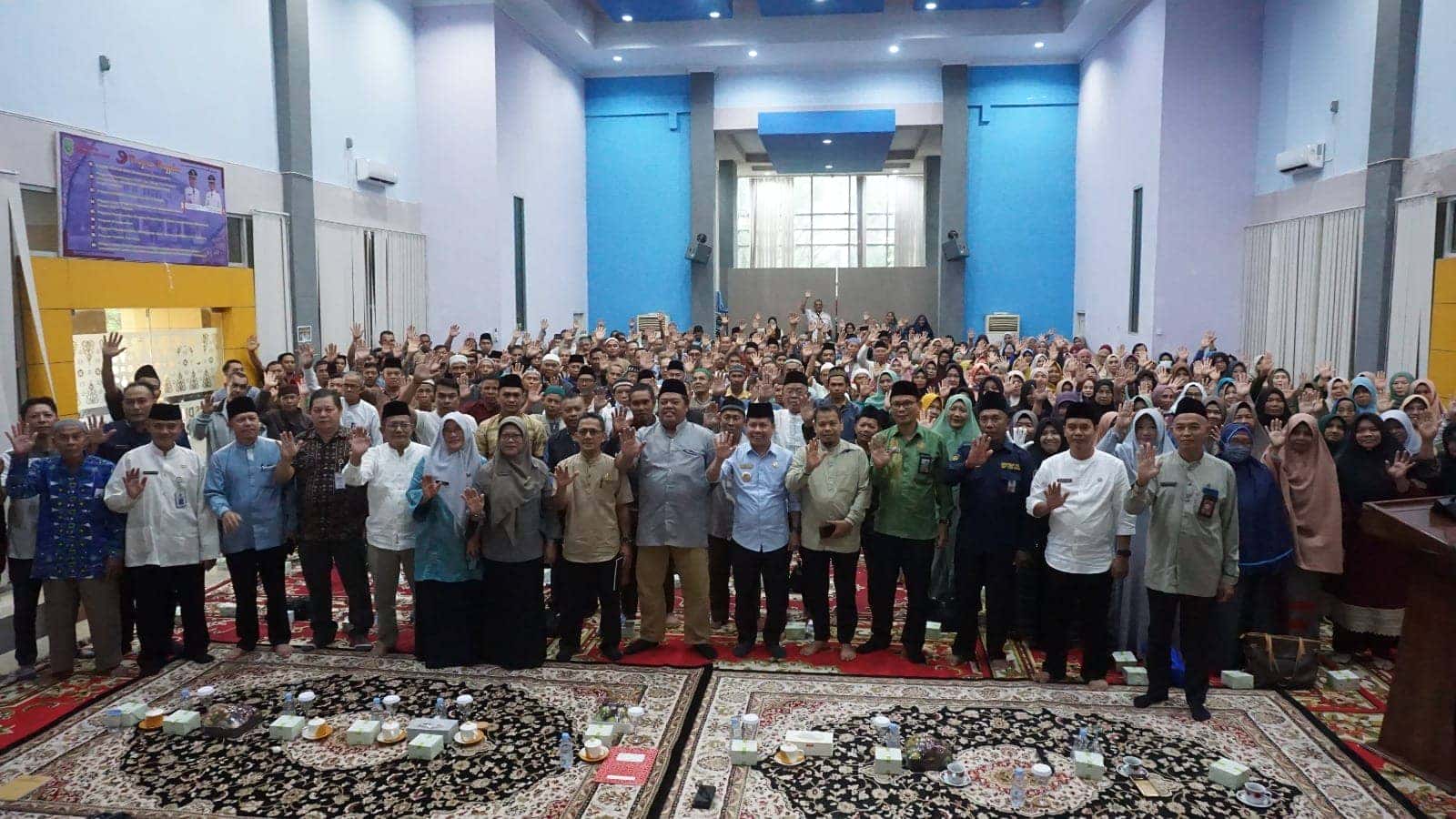 SOSIALISASI PEMERIKSAAN KESEHATAN JAMAAH HAJI, SATONO BERPESAN UNTUK RUTIN CEK KESEHATAN KEPADA CJH 2025