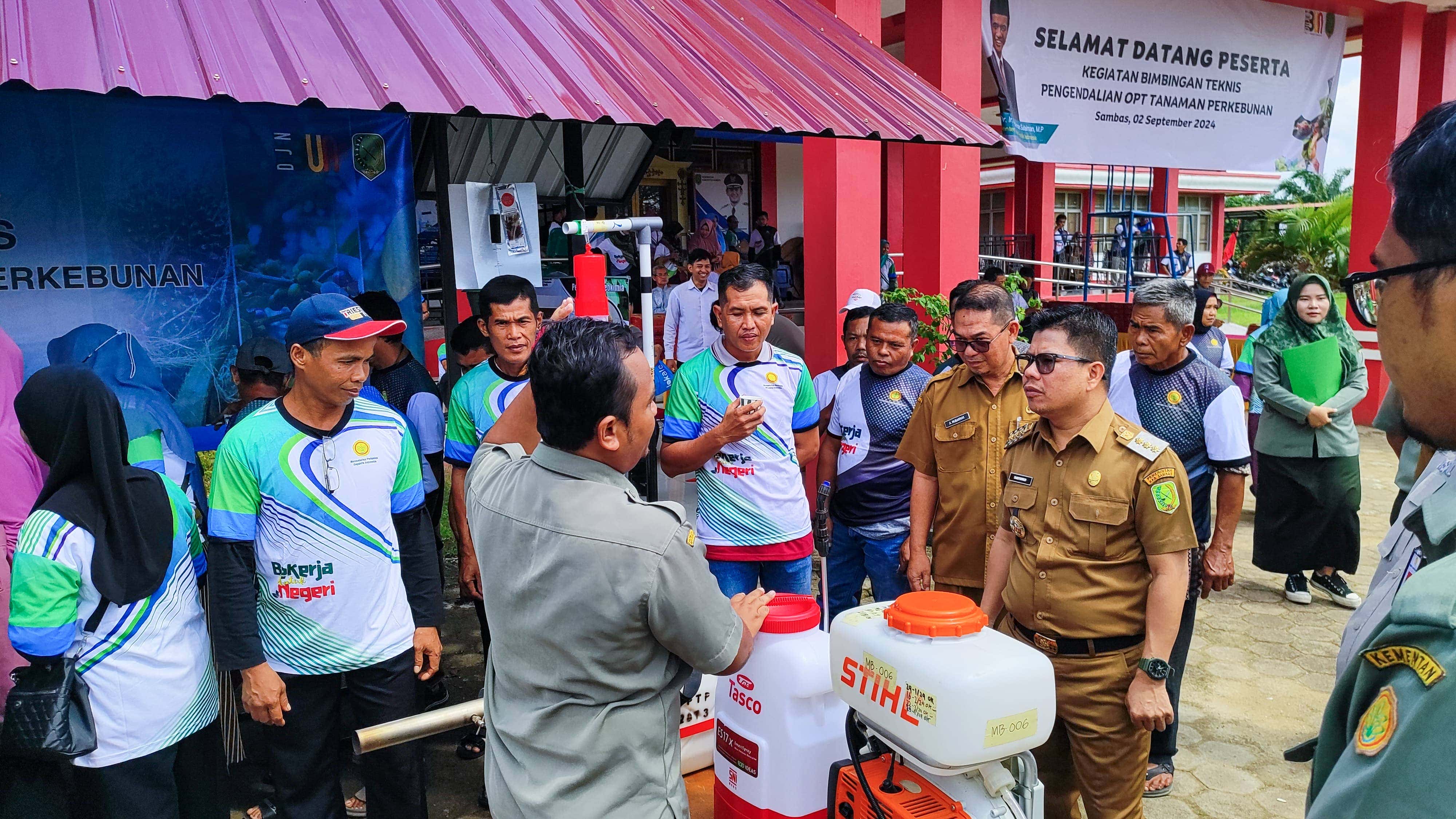 BIMTEK PENGENDALIAN OPT TANAMAN PERKEBUNAN