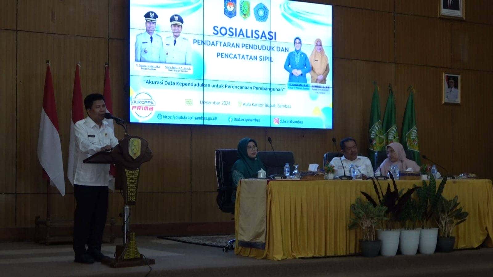 BUKA SOSIALISASI, BUPATI SATONO KATAKAN DATA PENDUDUK MERUPAKAN KUNCI KEBERHASILAN SEBUAH PEMBANGUNAN