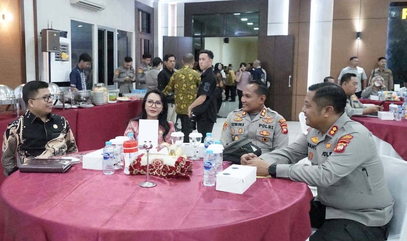 Bupati Sambas Didampingi Kapolres Sambas  Menghadiri Rapat Koordinasi (Rakor) Pelaksanaan Program Ketahanan Pangan dan Kesiapan Panen Raya Jagung Nasional