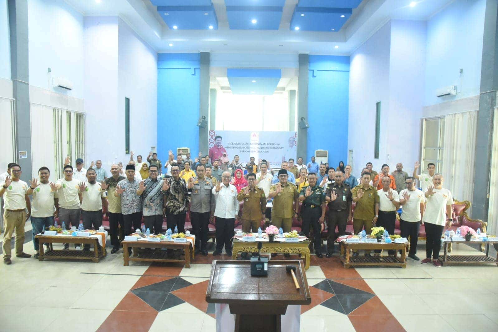Bupati Sambas, H. Satono, S.Sos.I., M.H Secara Resmi Membuka Musyawarah Olahraga Kabupaten (Musorkab) KONI Kabupaten Sambas Tahun 2025