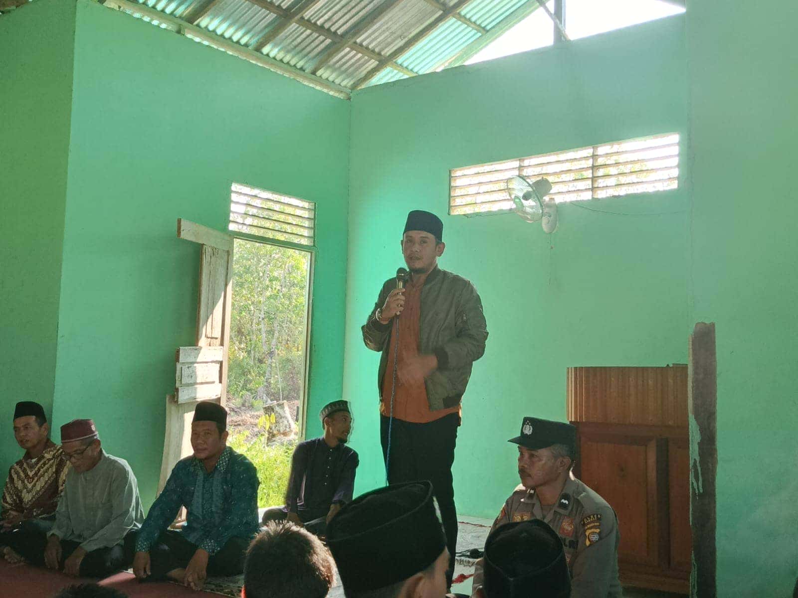 WAKIL BUPATI FAHRUR ROFI SILATURAHMI KE MTS MUHAMMADIYAH  SEJANGKUNG