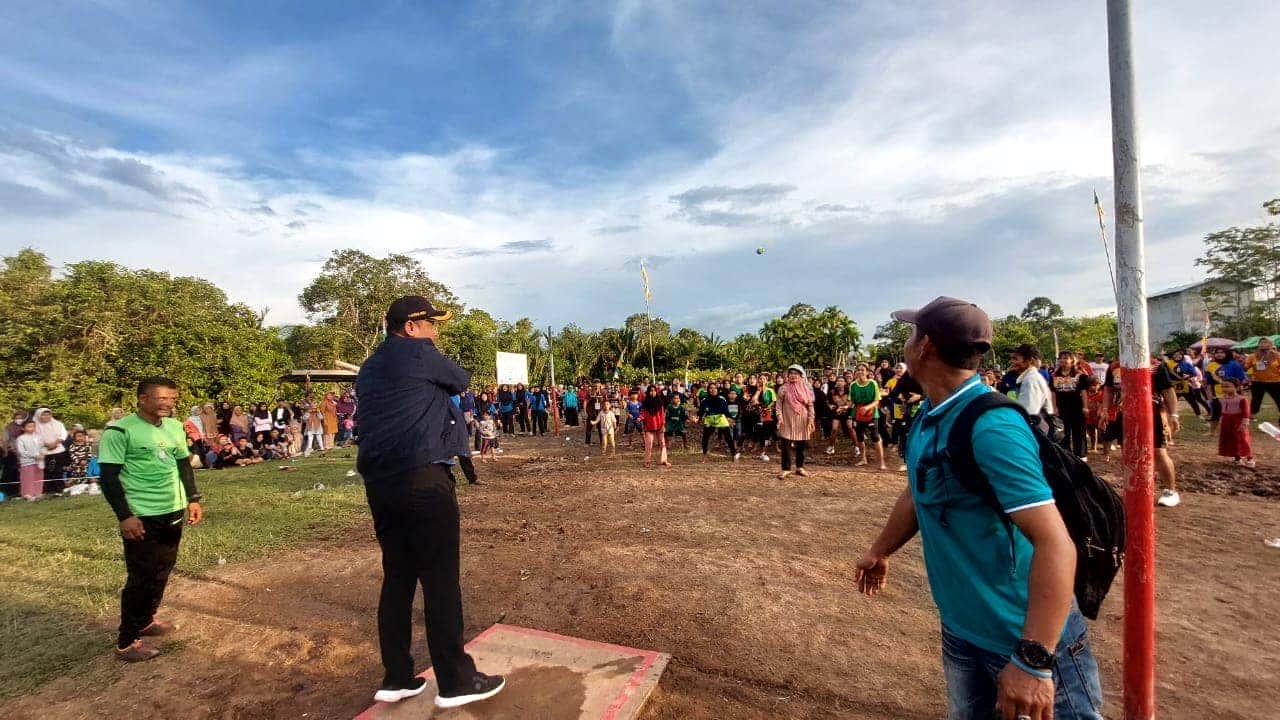 Wabup Rofi Tutup Turnamen Kasti Putri “Siduk Cup” Seri I Tahun 2023