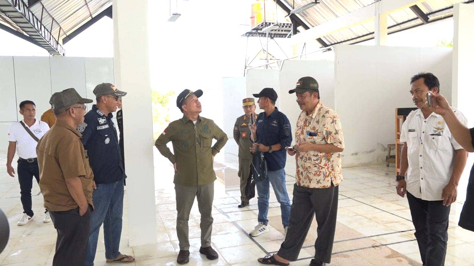 Bupati Satono Optimis Pasar Rakyat Temajuk Percepat Pertumbuhan Ekonomi Perbatasan