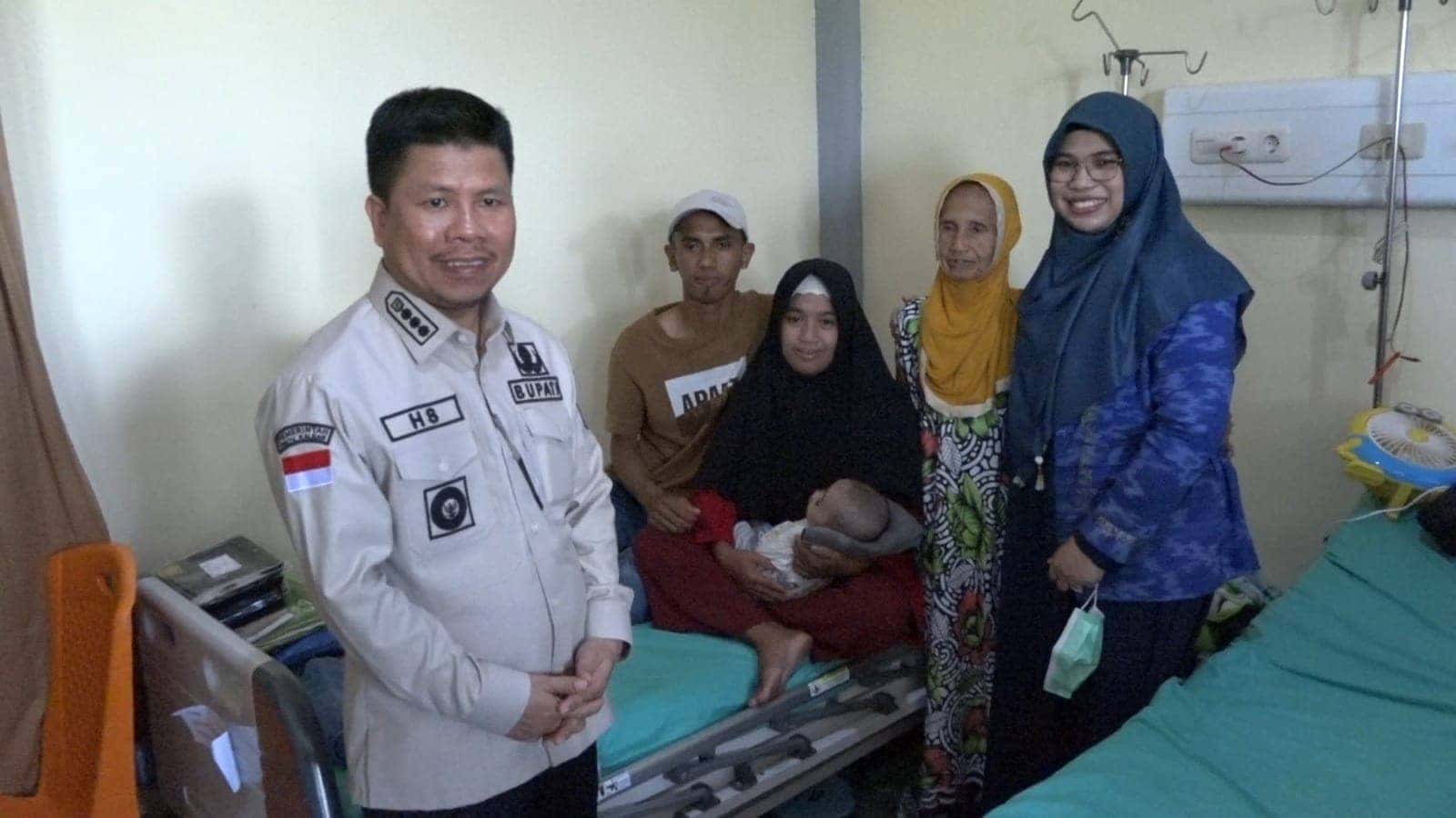 Bupati Satono Bakti Sosial Operasi Bibir Sumbing dan Celah Langit Sumbing Gratis di RSUD Teluk Keramat