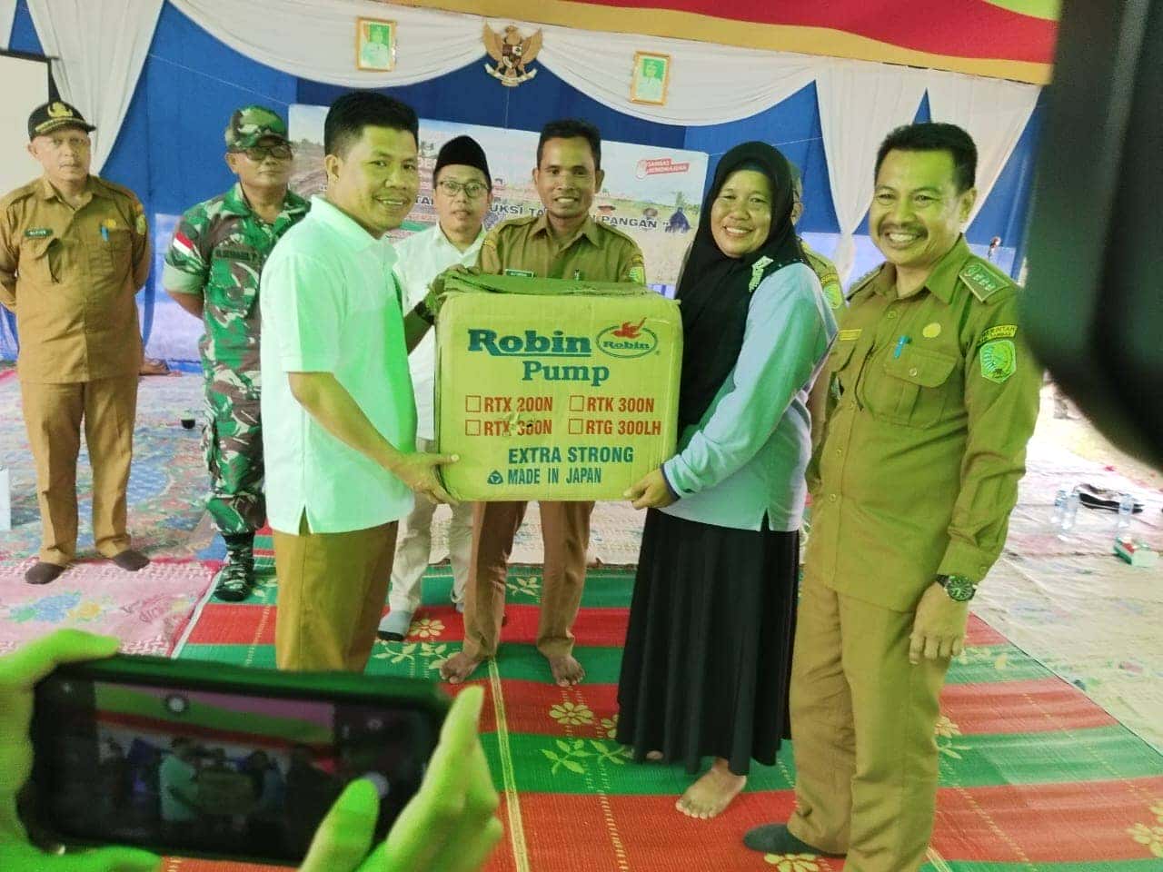 Bupati Satono Buka SL Tematik Organik dan Kelas Poktan Desa Pangkalan Bemban