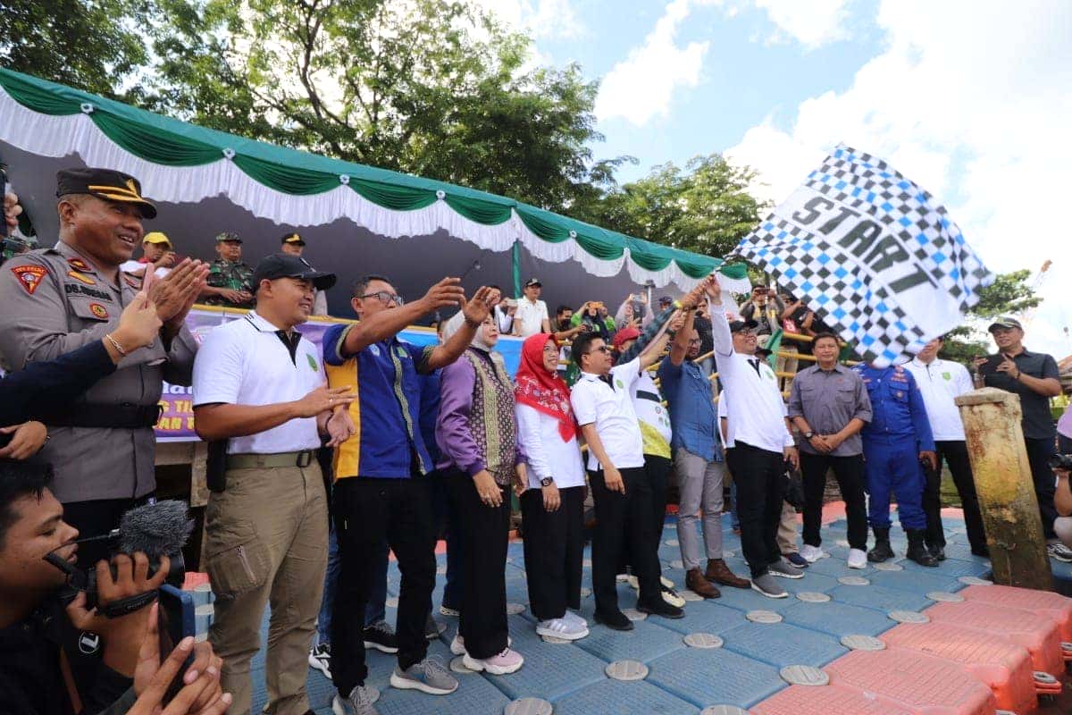 Bupati Satono Kagum Acara Festival Bedar Race, Harapkan jadi Promosi Potensi Wisata Air Sambas