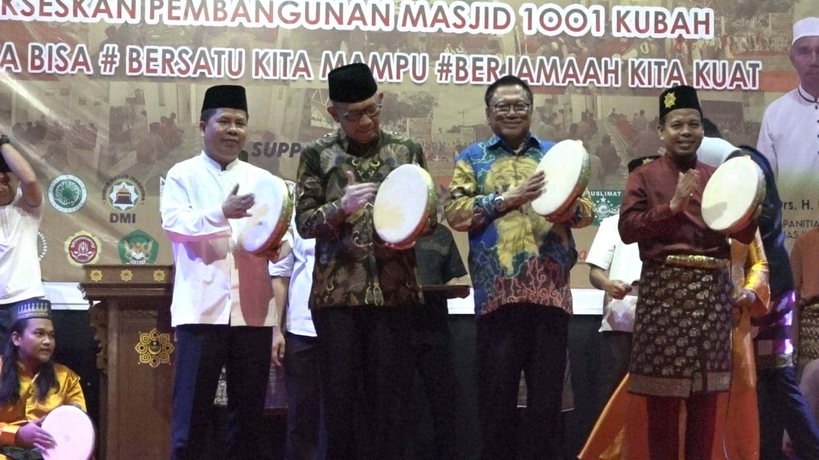 Bupati Satono Bersama OSO dan Gubernur Kalbar Buka Pergelaran Seni Budaya Islam