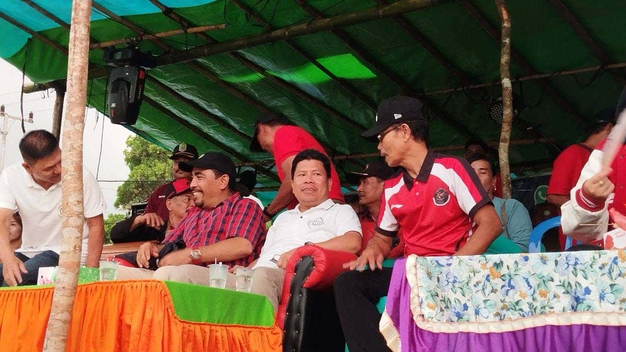 Ajak Lestarikan Olahraga Tradisional, Bupati Satono Hadiri Penutupan Kasti di Galing