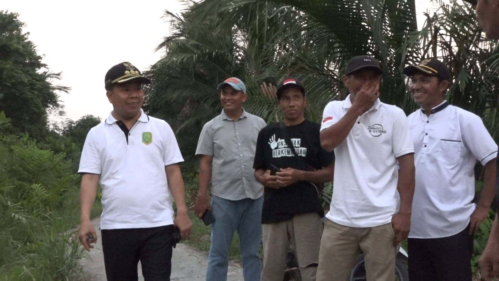 Bupati Satono Pantau Lokasi Rencana Pembangunan Jembatan Berkemajuan Di Sebangun