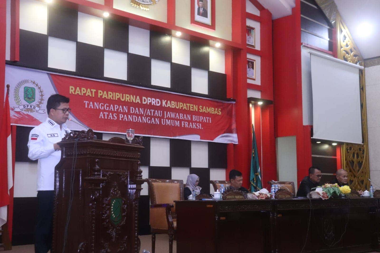 Bupati Sampaikan Jawaban atas PU DPRD