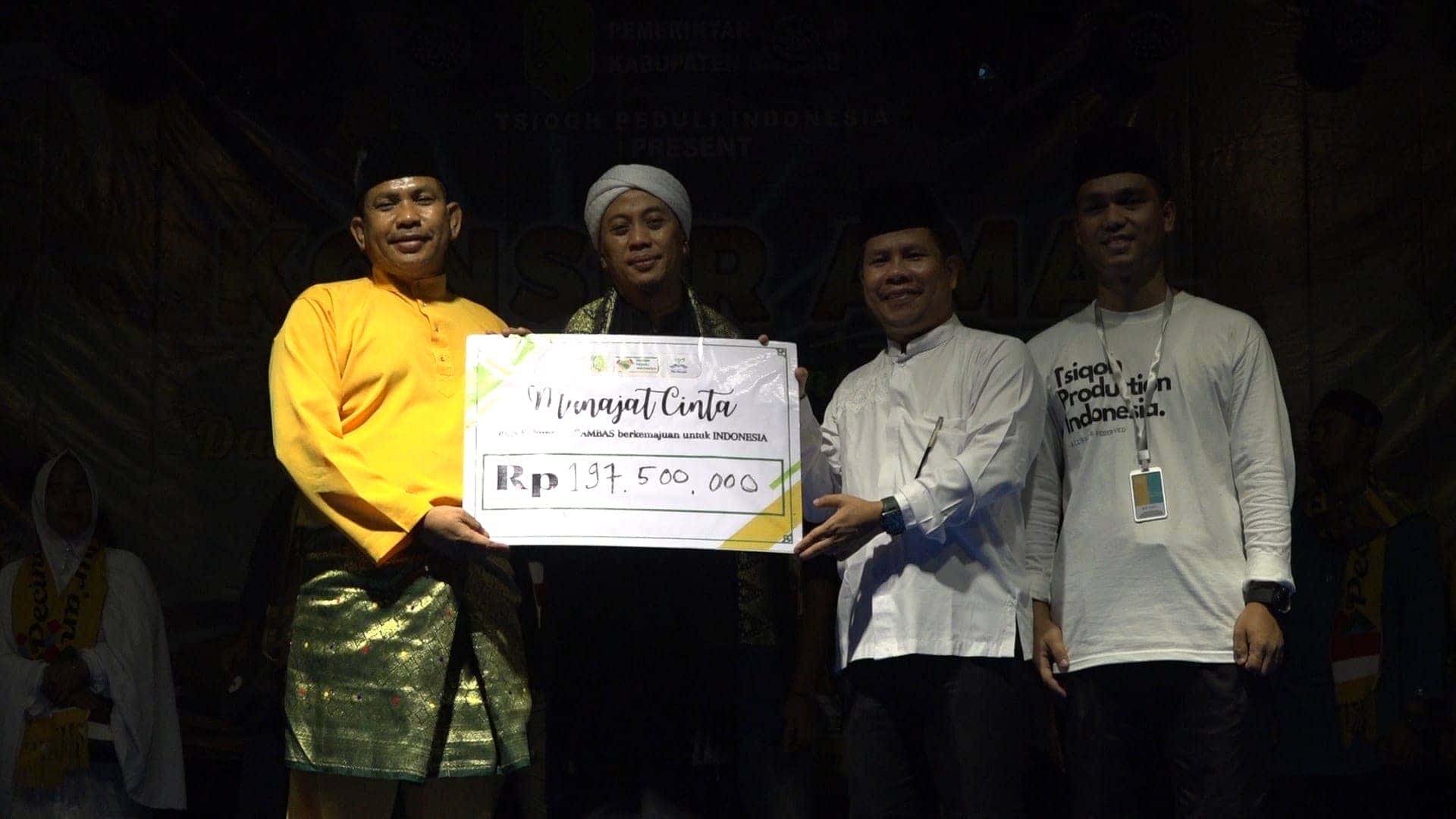 KONSER AMAL OPICK DAN WAFIQ AZIZAH DI SEKURA, 2 JAM TERKUMPUL DONASI Rp 197 JUTA RUPIAH