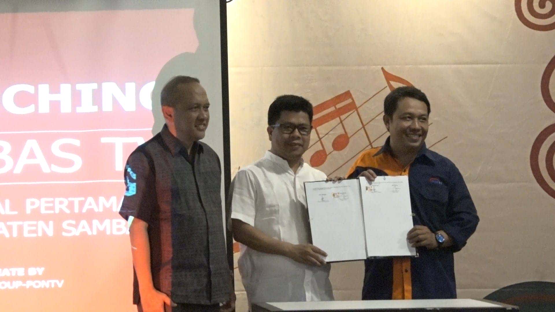 LAUNCHING SAMBAS TV, BUPATI SATONO HARAP DORONG PEMBANGUNAN DI KAB. SAMBAS