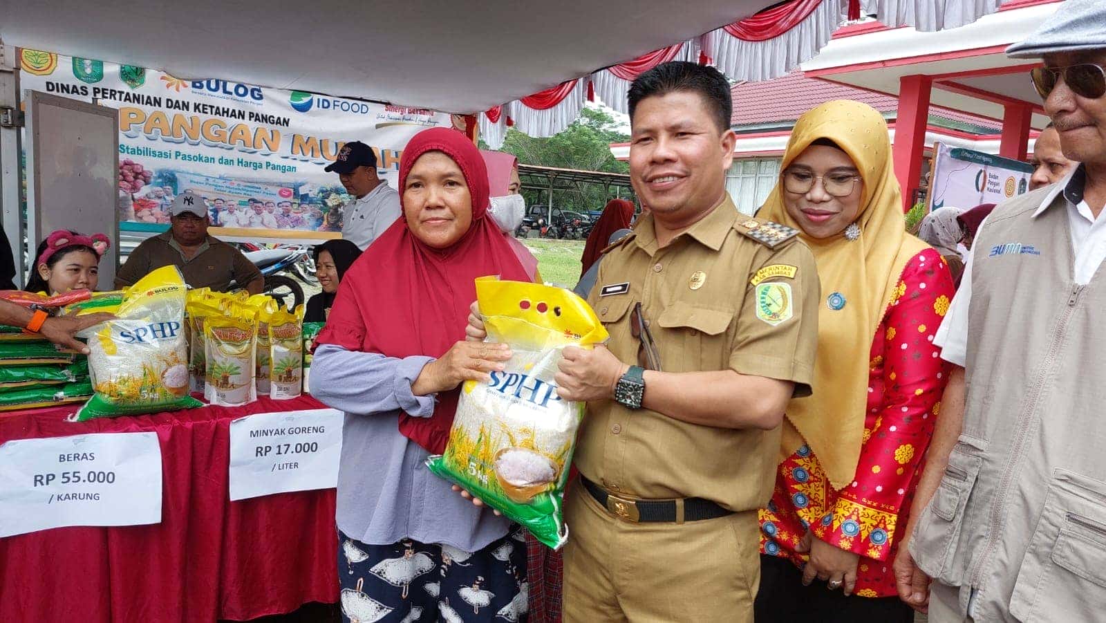 Stabilitas Pasokan dan Harga Pangan, Dinas Pertanian dan Ketahanan Pangan Kab. Sambas Gelar Gerakan Pangan Murah