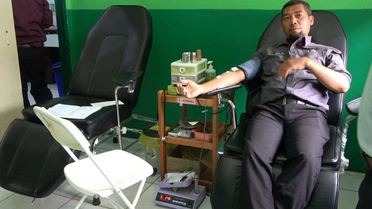 HUT KORPRI Ke-52, KORPRI Sambas berkerjasma dengan RSUD Sambas Gelar Aksi Donor Darah ASN