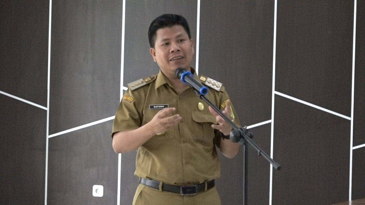 Bupati Sambas Satono Menjadi Narasumber Ombudsman Balek Kampong Di Border Aruk Sajingan Besar