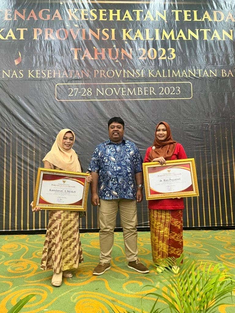 Nakes Asal Kabupaten Sambas Raih Penghargaan Nakes Teladan Tingkat Provinsi Kalbar