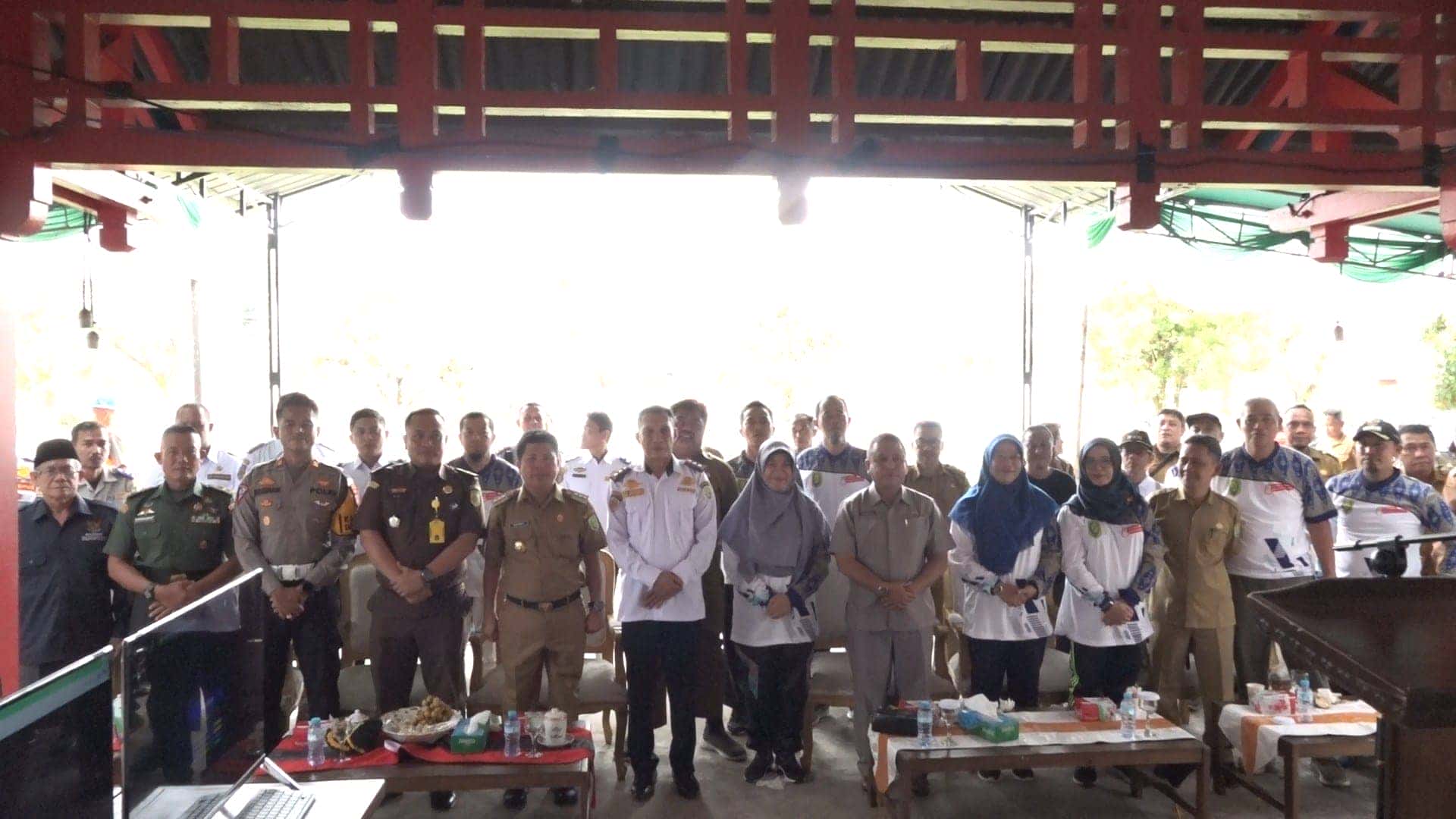 BUPATI SATONO LAUNCHING APLIKASI SILE (SISTEM INFORMASI LAYANAN E-KINERJA) DISHUB SAMBAS