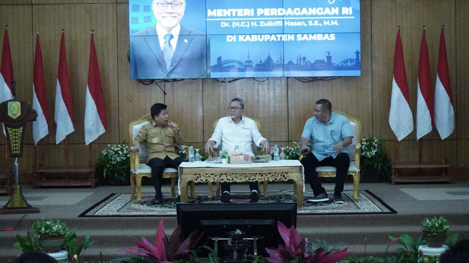 PEMKAB SAMBAS GELAR SILATURAHMI BERSAMA MENDAG RI ZULKIFLI HASAN