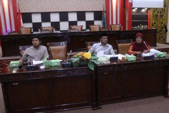 Rapat Gabungan Pansus Denga Mitra Kerja