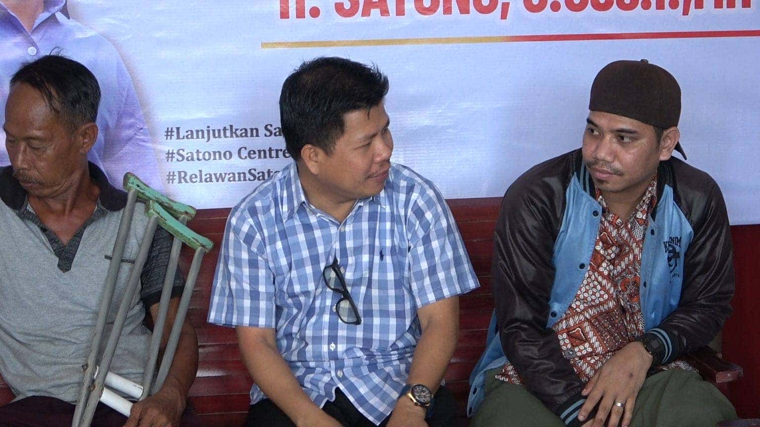 Bupati Satono Berikan 13 Bantuan Kaki Palsu