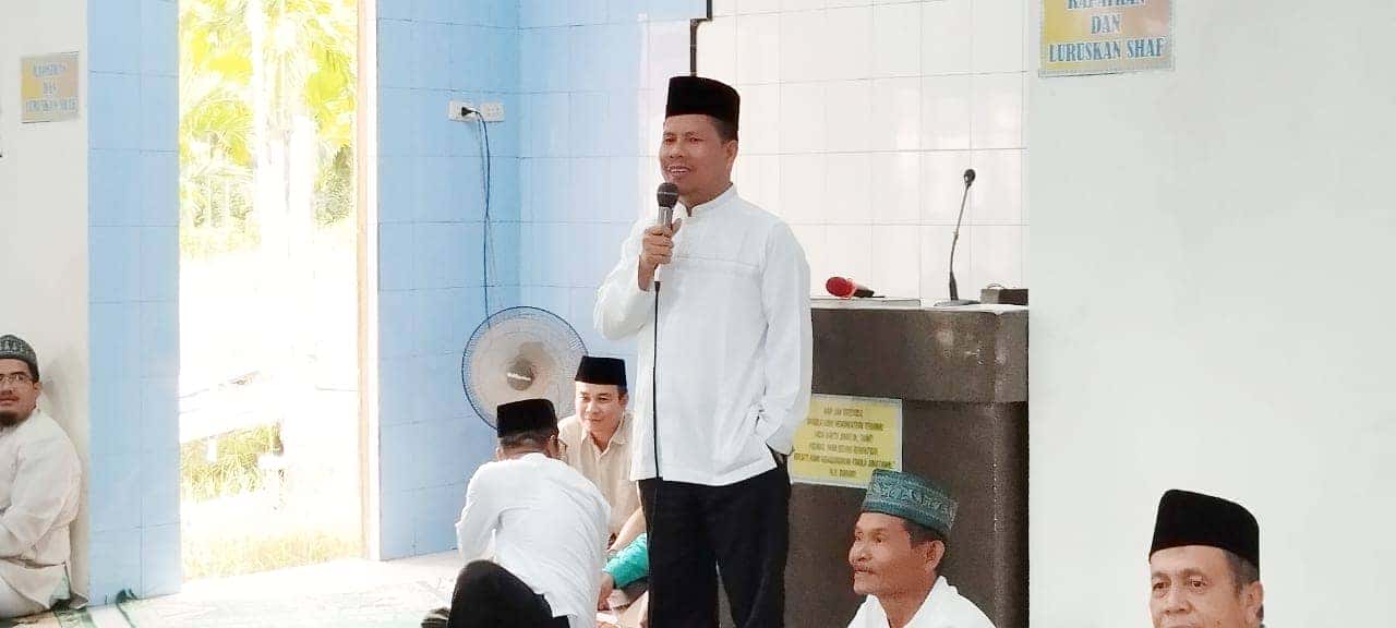 SAFARI KE DESA LELA TELUK KERAMAT, BUPATI SATONO UNGKAP KOMITMEN TERUS MEMBANGUN