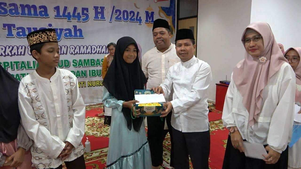 BUKA BERSAMA RSUD SAMBAS, BUPATI SATONO APRESIASI PROGRES POSITIF DALAM HAL PELAYANAN